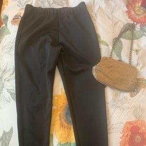 Kourtney Kardashian Leggings & bonus clutch